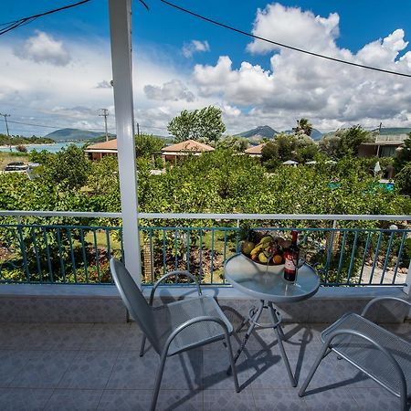ליגיה Lemon Garden Apartments מראה חיצוני תמונה